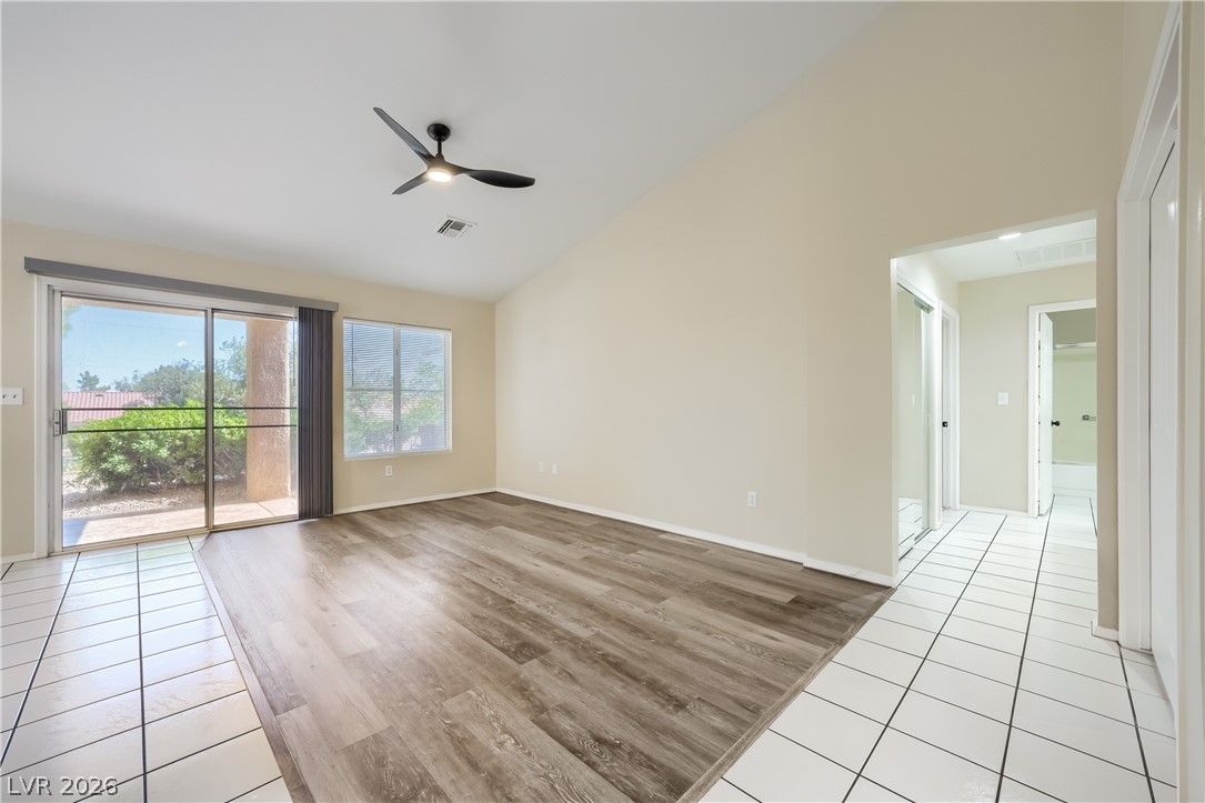 2552 Highvale Drive — photo 4