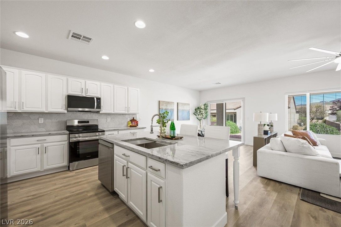 2088 Sawtooth Mountain Drive — photo 3