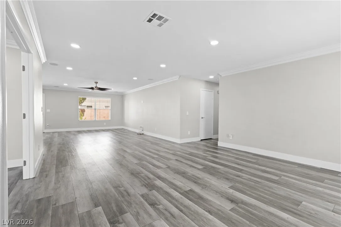 1000 Amber Gate Street — photo 4 of 44