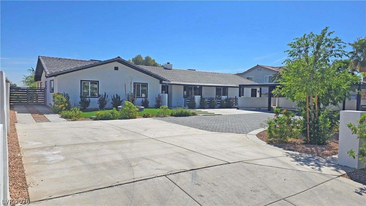 2870 Belcastro Street — photo 3