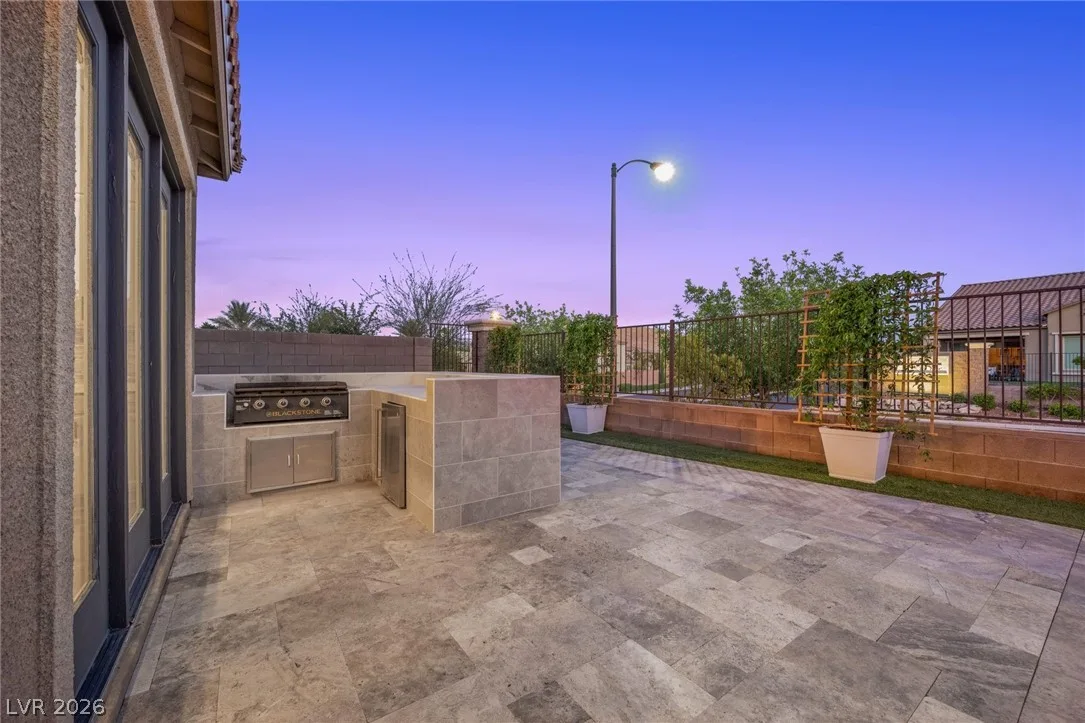 3443 Royal Fortune Drive — photo 4