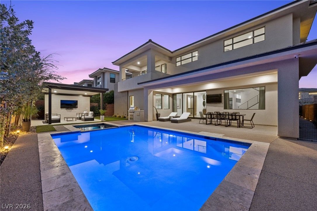 5 Gemstar Lane — photo 2