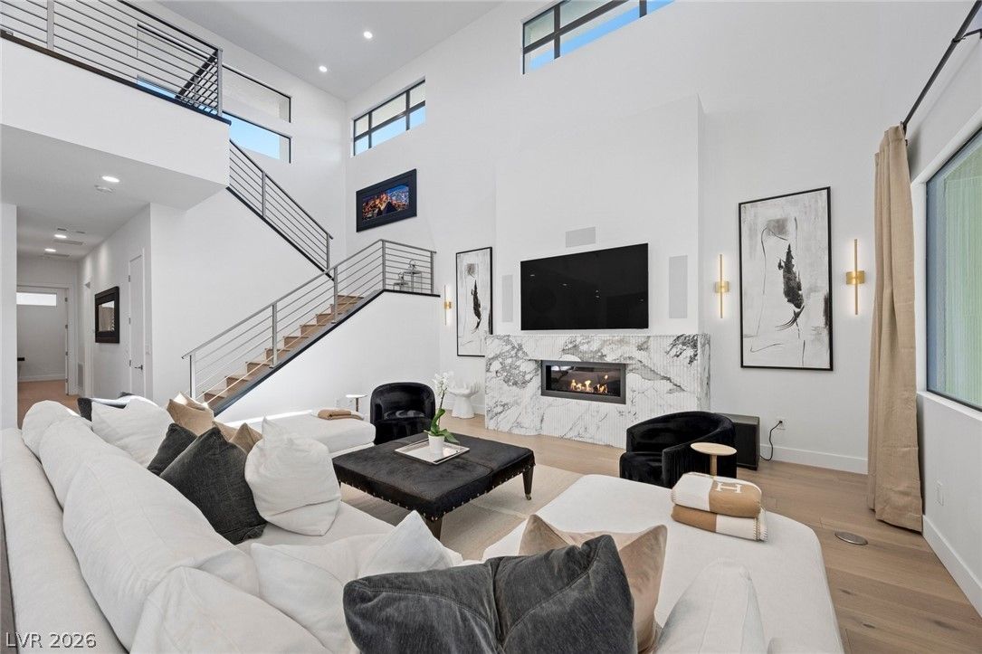 5 Gemstar Lane — photo 5