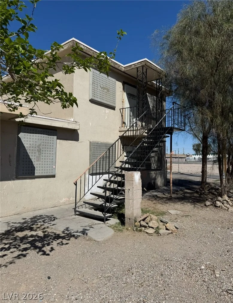 709 G Street — photo 3