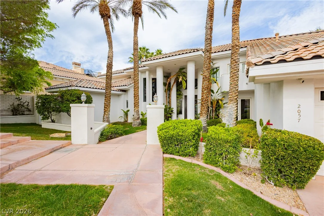 2057 Troon Drive — photo 2