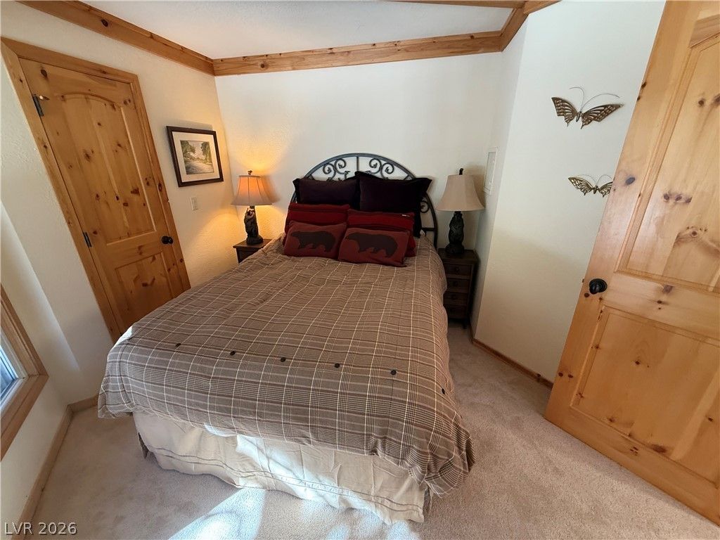 Photo 37