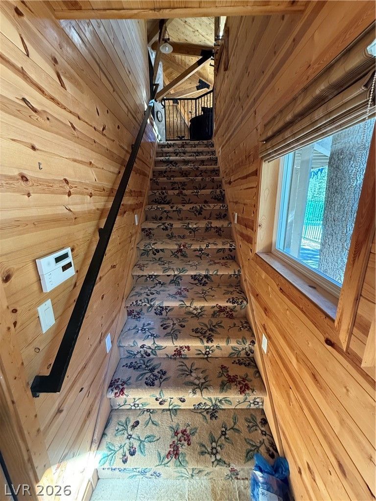 310 Echo Road — photo 5 of 44