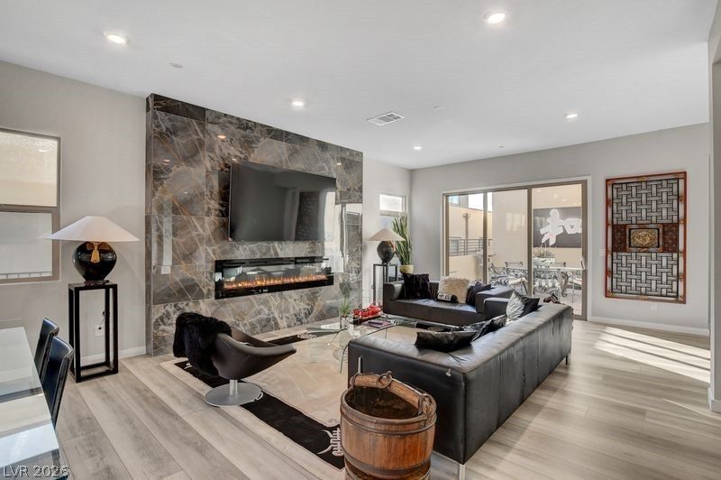 4164 Adobe Palms Street — photo 4
