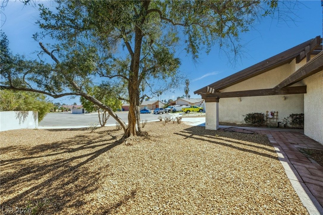 2305 Latigo Circle — photo 2 of 25
