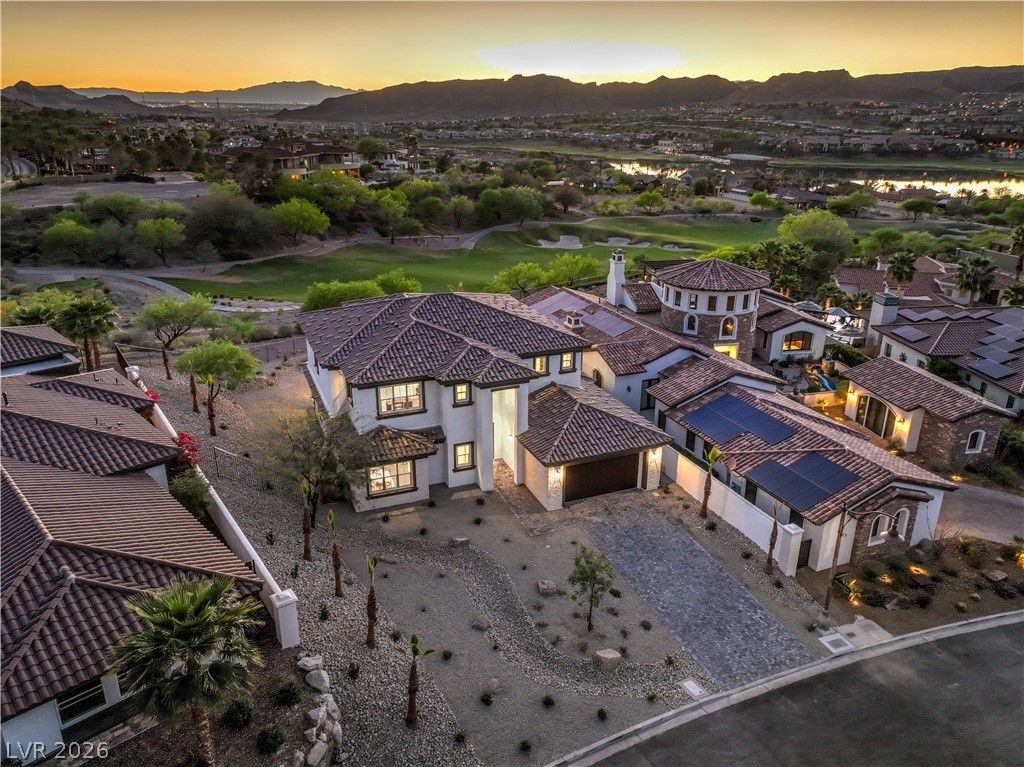 7 Grand Miramar Drive — photo 1