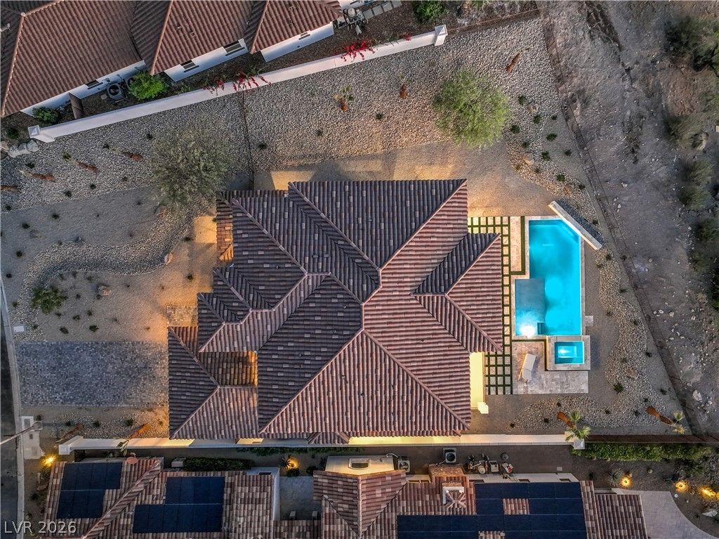 7 Grand Miramar Drive — photo 2