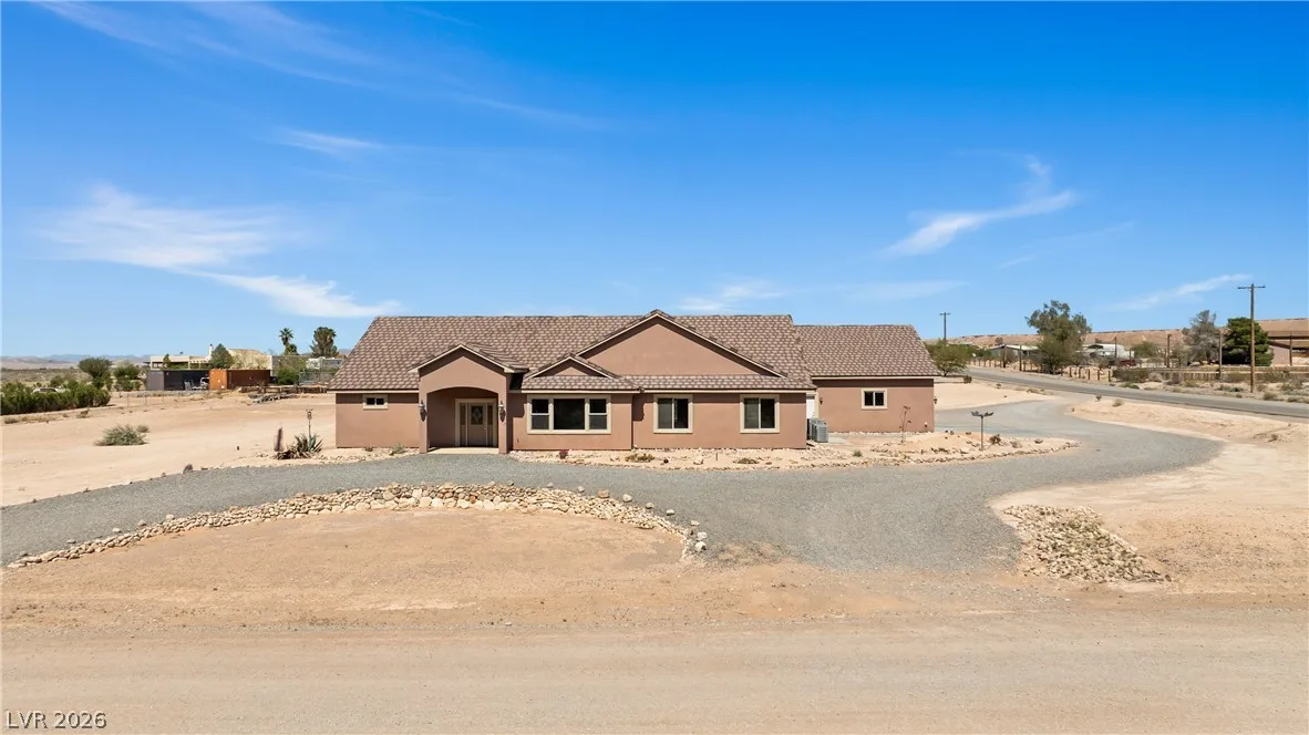 770 Arrow Avenue — photo 2