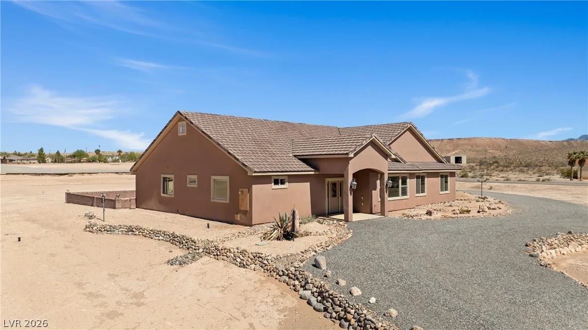 770 Arrow Avenue — photo 4