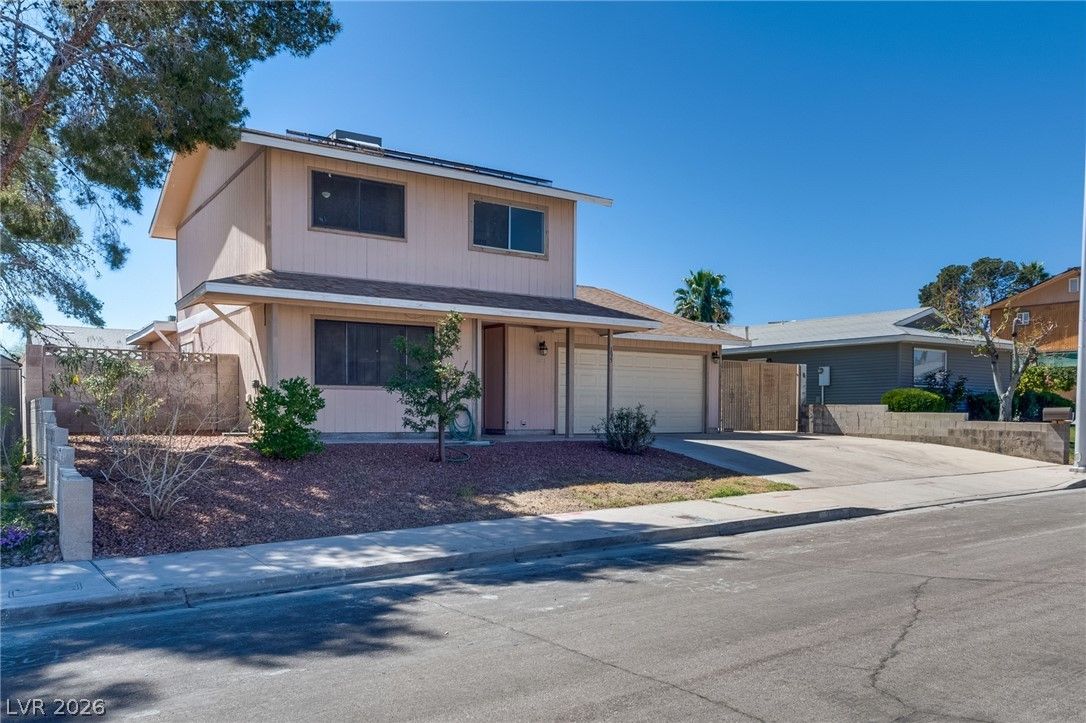 7625 Genzer Drive — photo 3 of 33