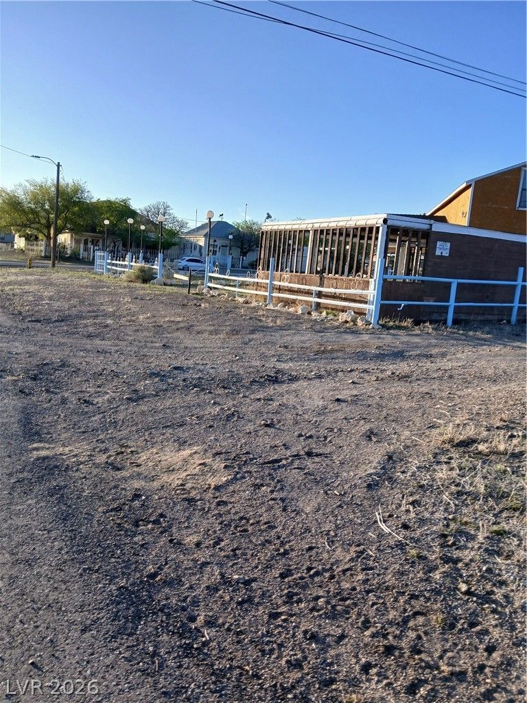 Photo 31