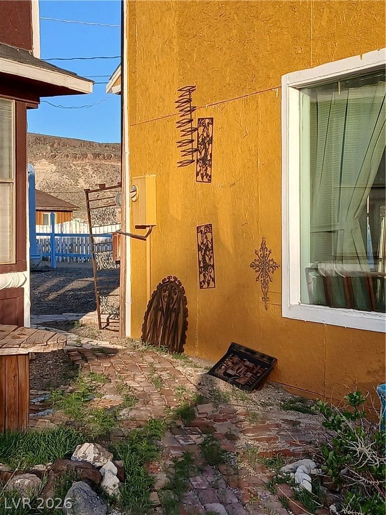 Photo 43