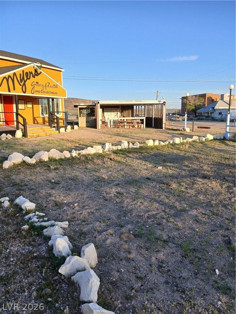 Photo 6