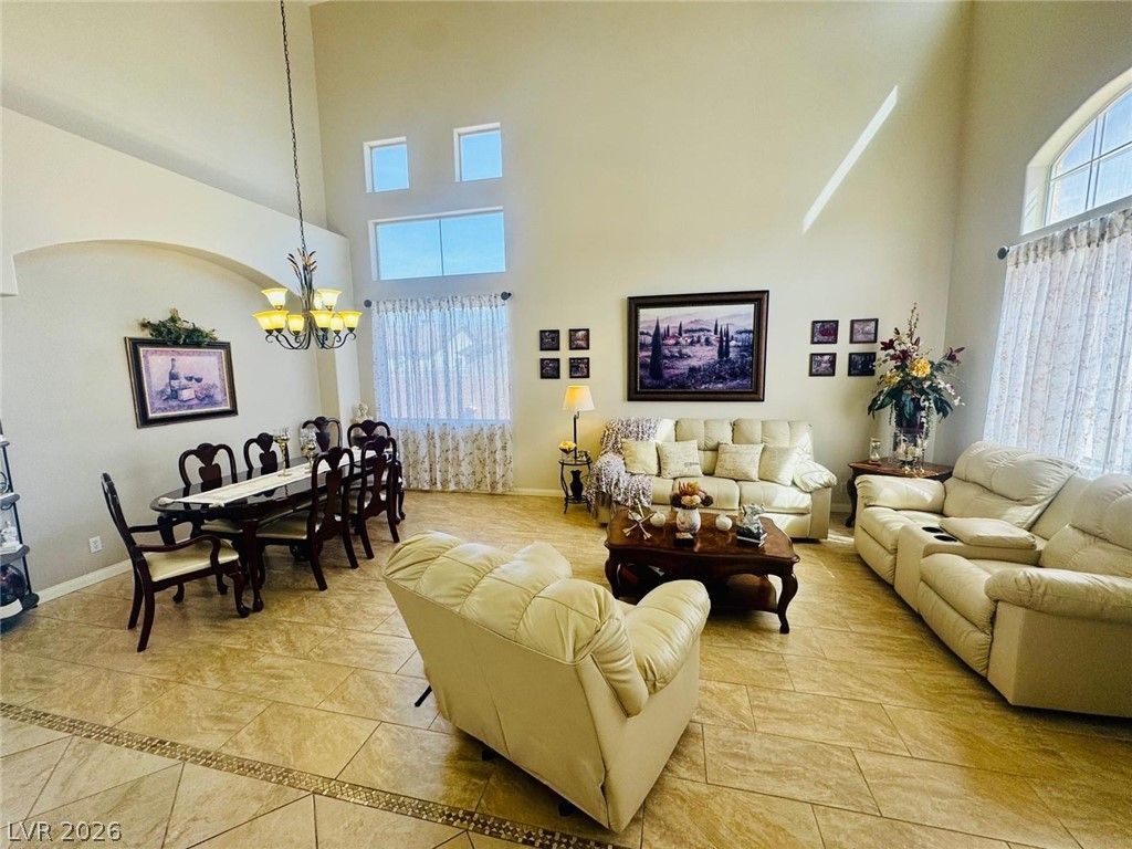 6900 Fruit Flower Avenue — photo 3