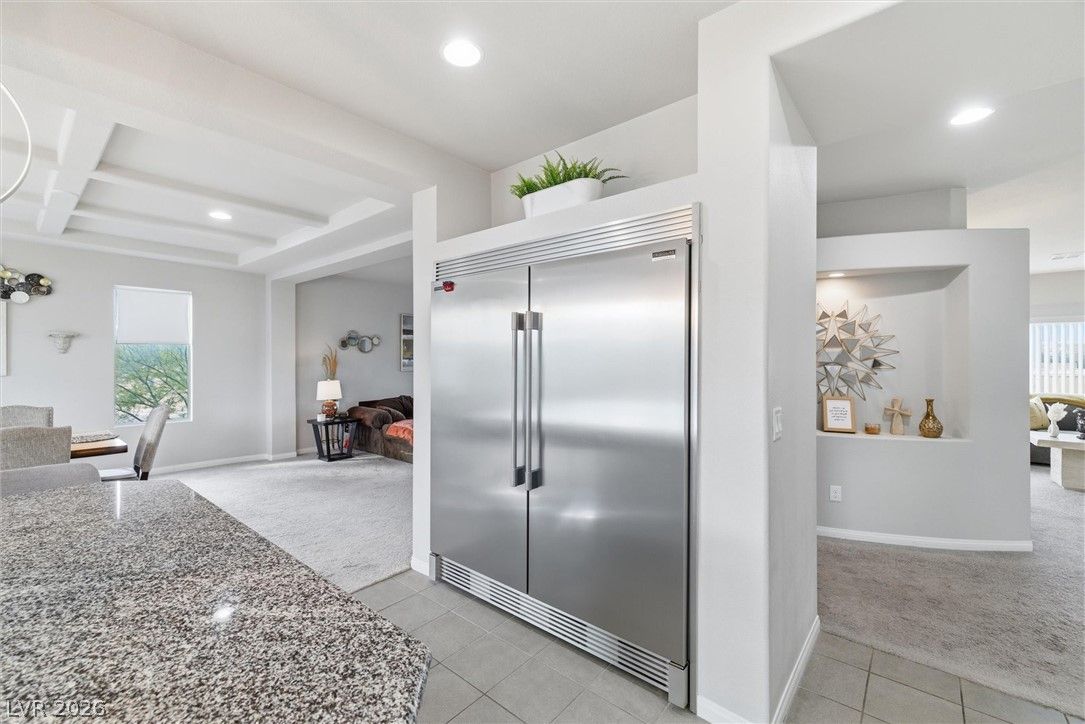 6088 Rockway Glen Avenue — photo 3