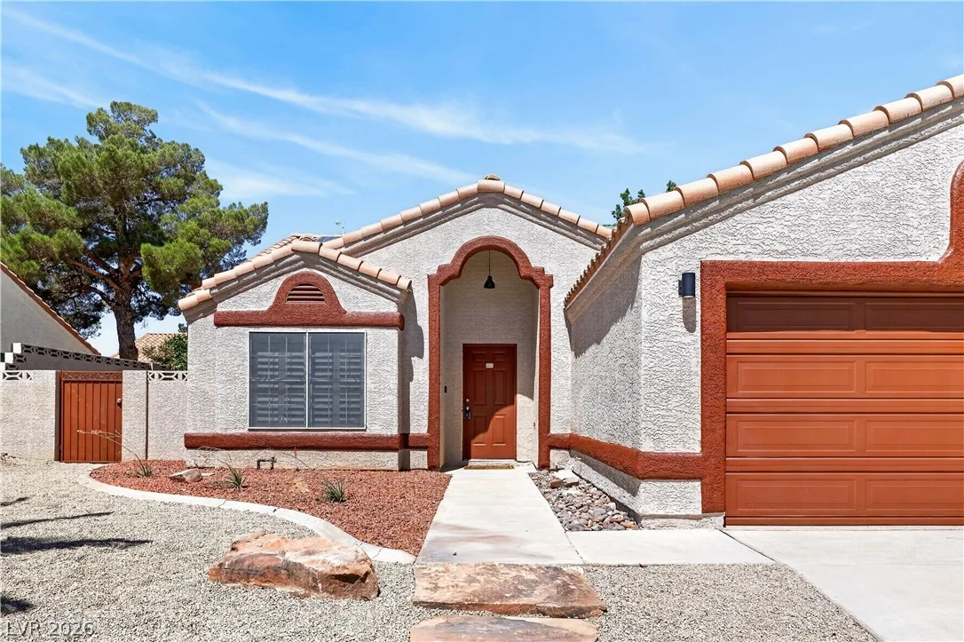 5105 Golfridge Drive — photo 3