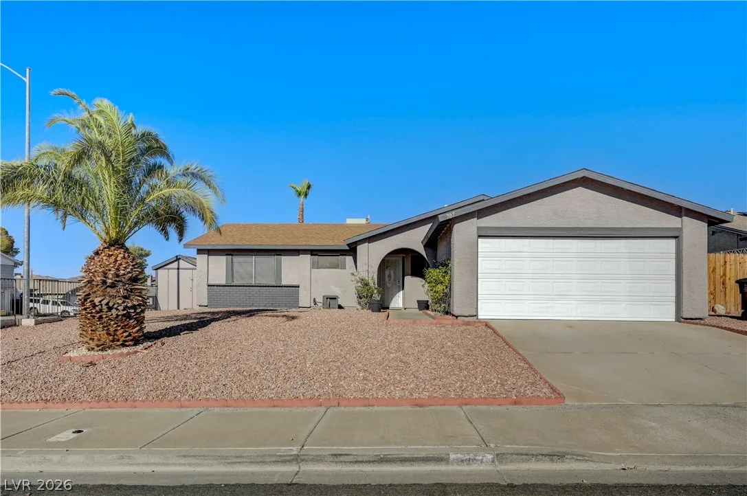 707 Honeybee Court — photo 2