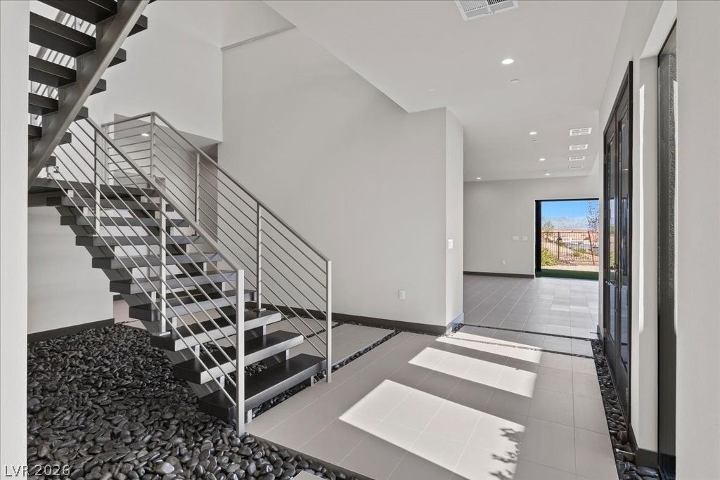 36 Rainbow Point Place — photo 4 of 36