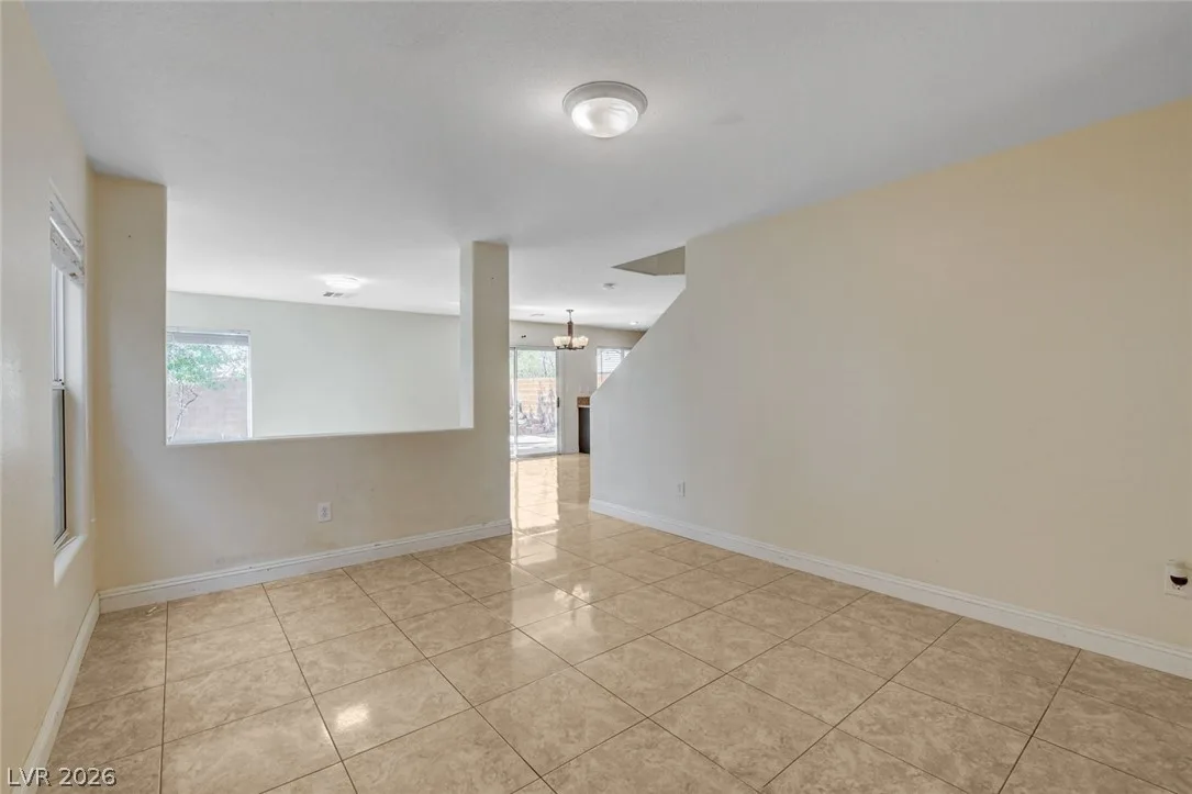 2621 Courlan Drive — photo 5