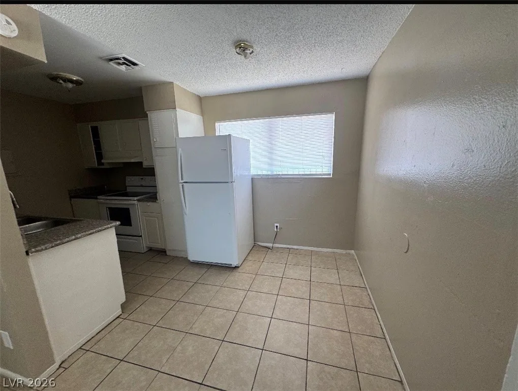 2505 Cedar Avenue 1 — photo 4
