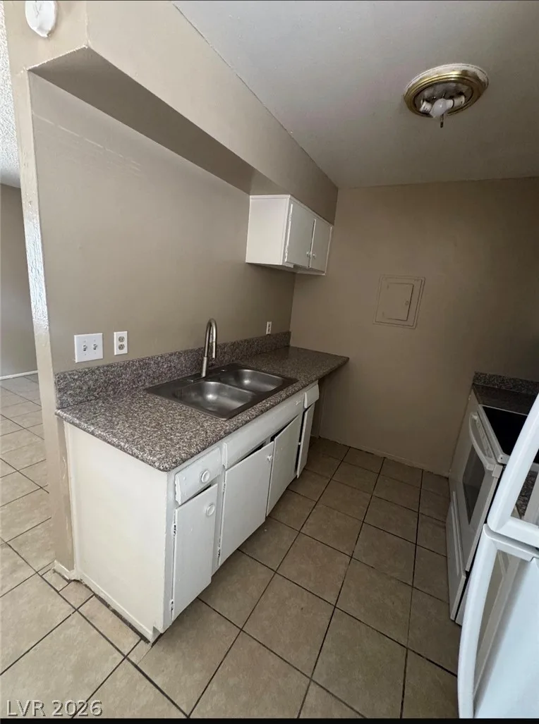2505 Cedar Avenue 1 — photo 5