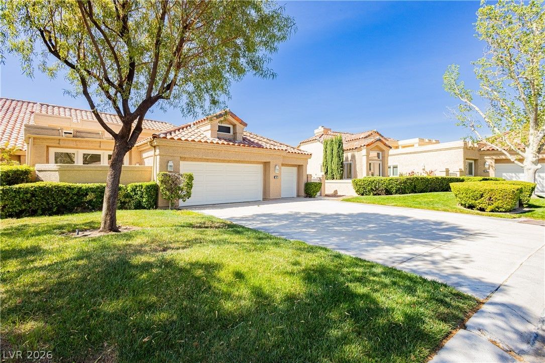 7937 Harbour Towne Avenue — photo 4