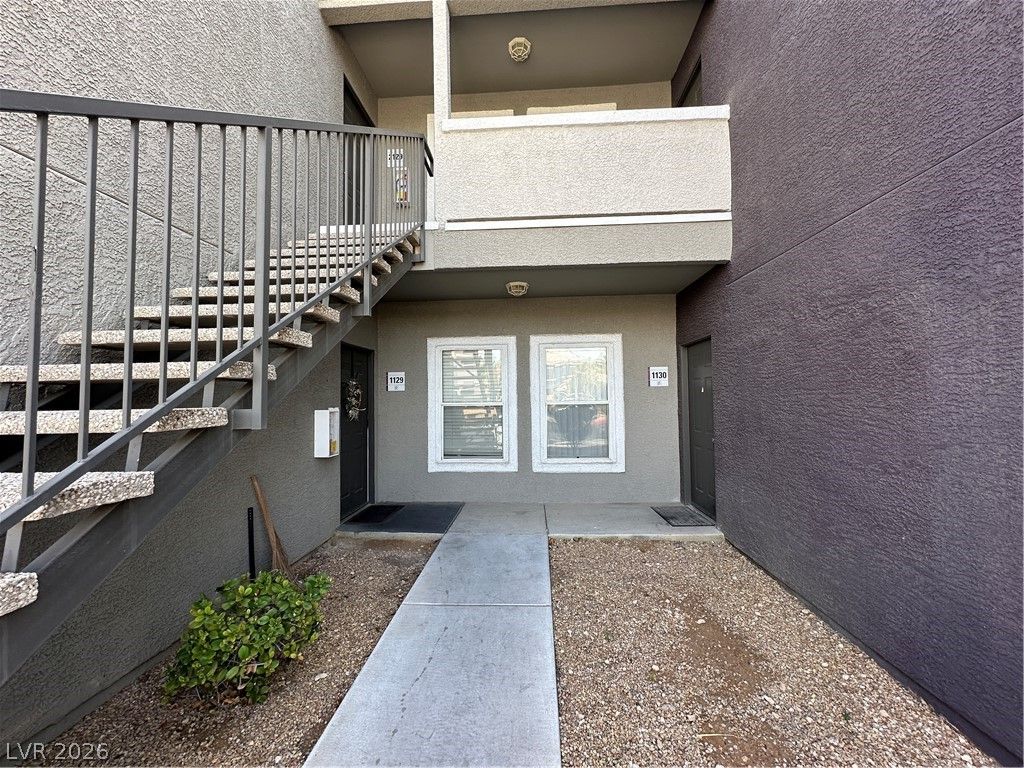 9620 West RUSSELL Road 1130 — photo 1