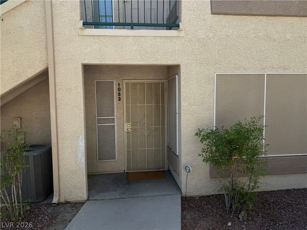 5710 East Tropicana Avenue 1053 — photo 1