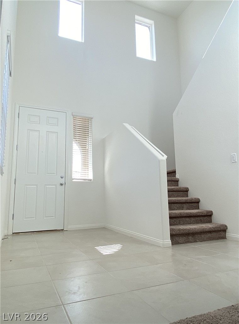 6982 Solano Canyon Avenue — photo 3