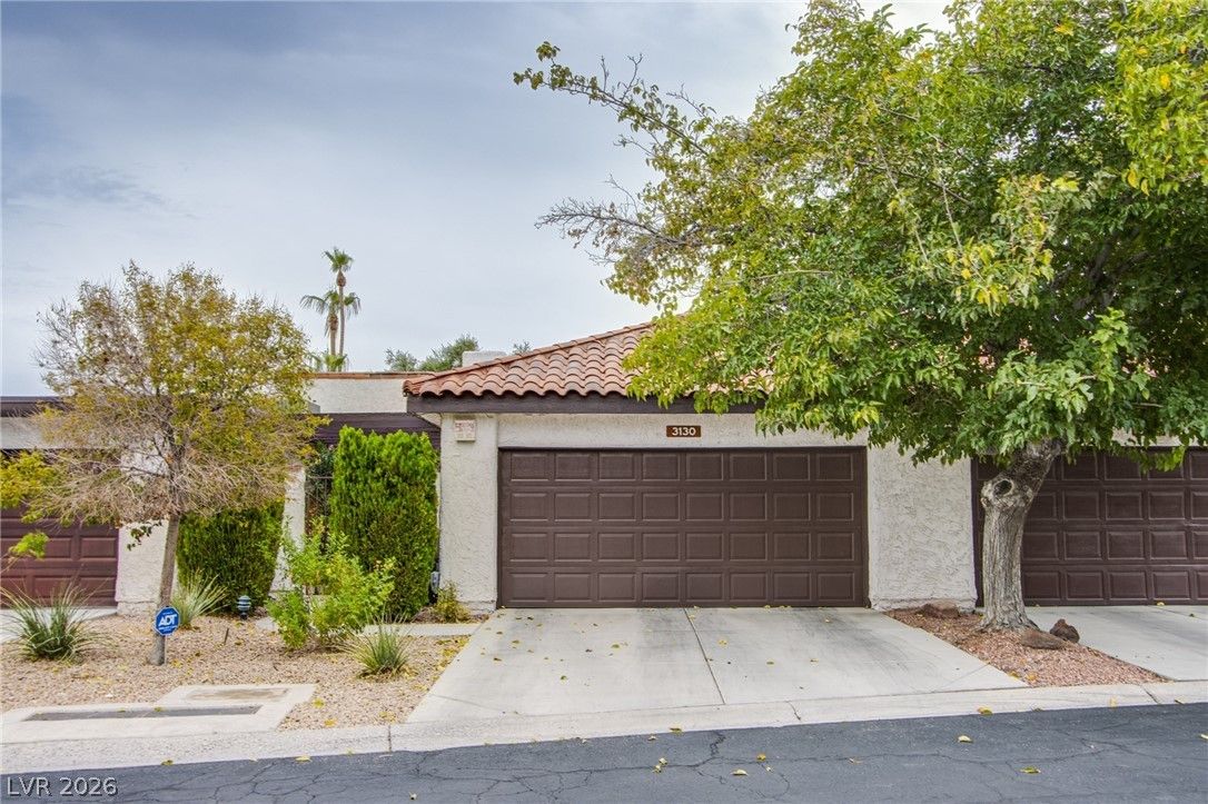 3130 Espanol Drive — photo 1
