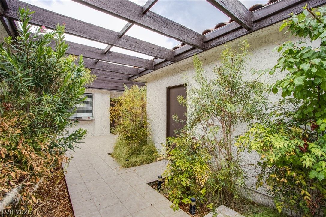 3130 Espanol Drive — photo 3