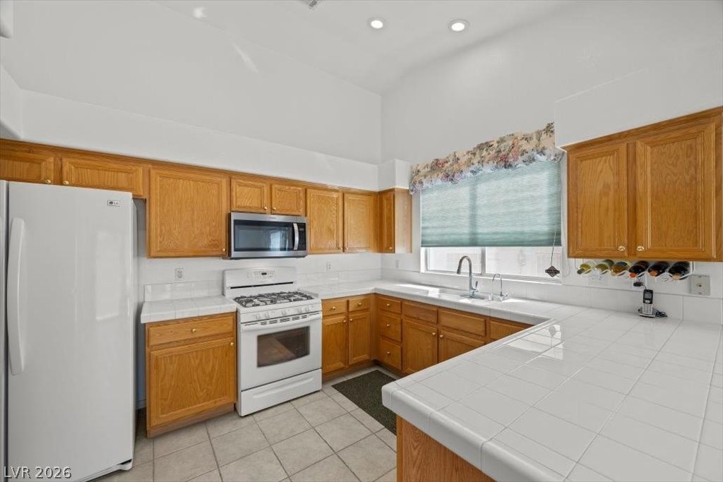 3743 Tohono Canyon Street — photo 3 of 31