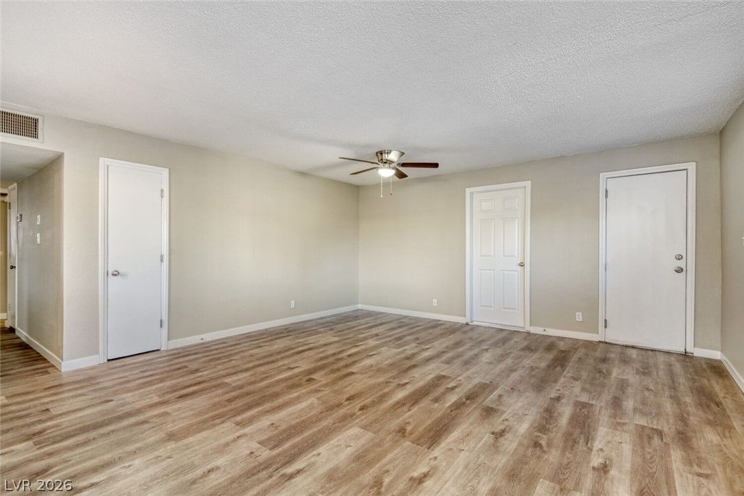 5808 South Lydia Drive — photo 5