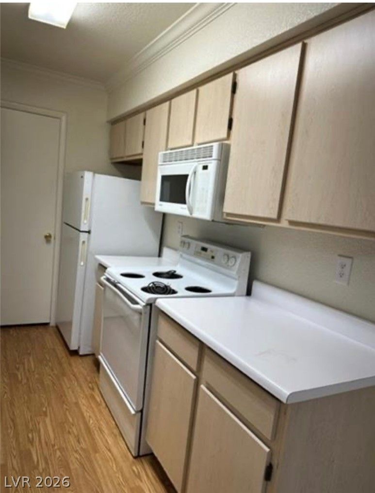 8101 West Flamingo Road 1073 — photo 5