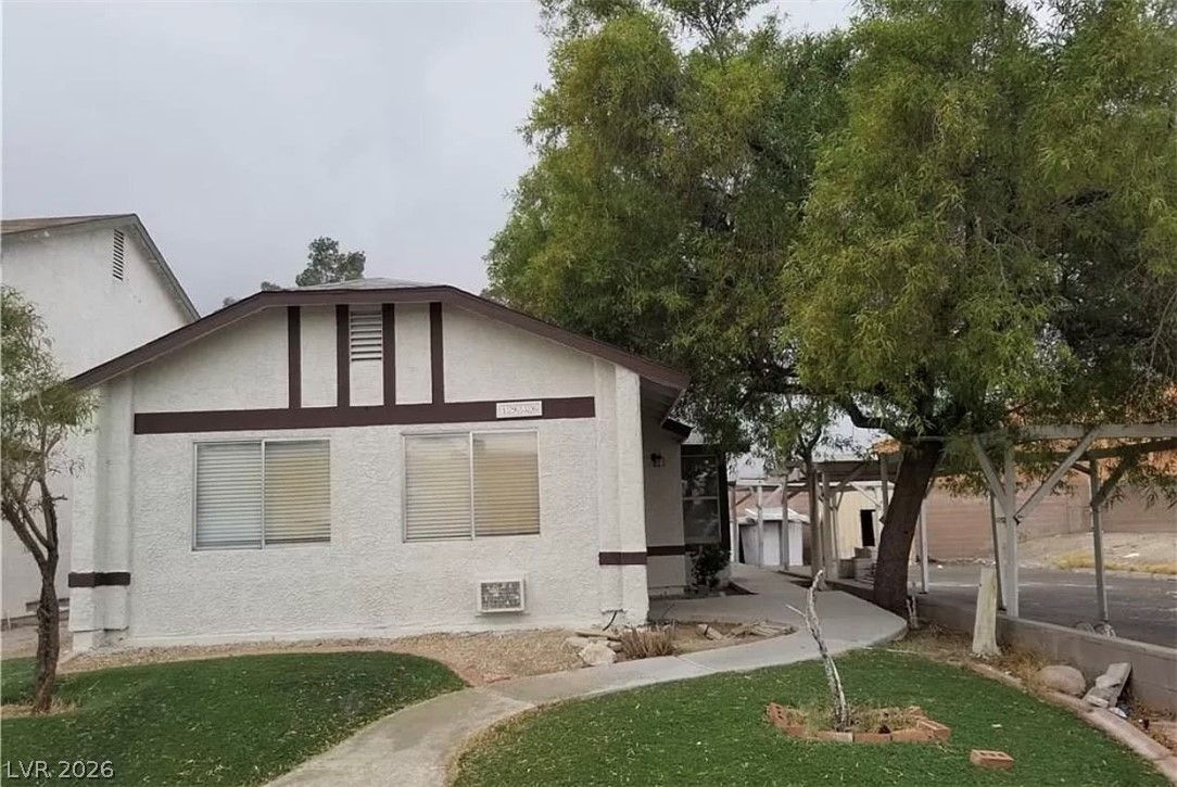 1936 ST Lawrence Drive — photo 2