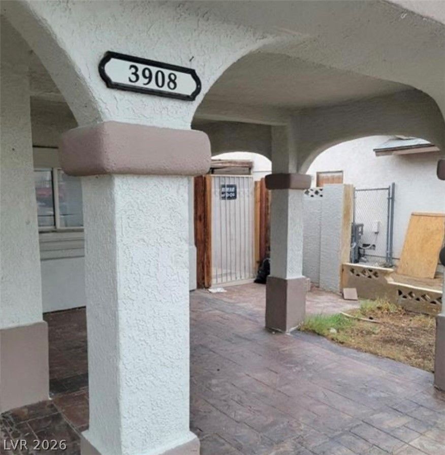 3908 Montebello Avenue — photo 4