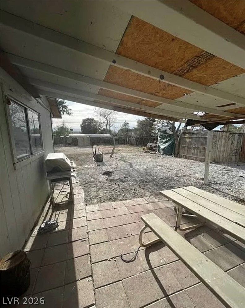 4341 San Mateo Street — photo 4 of 36