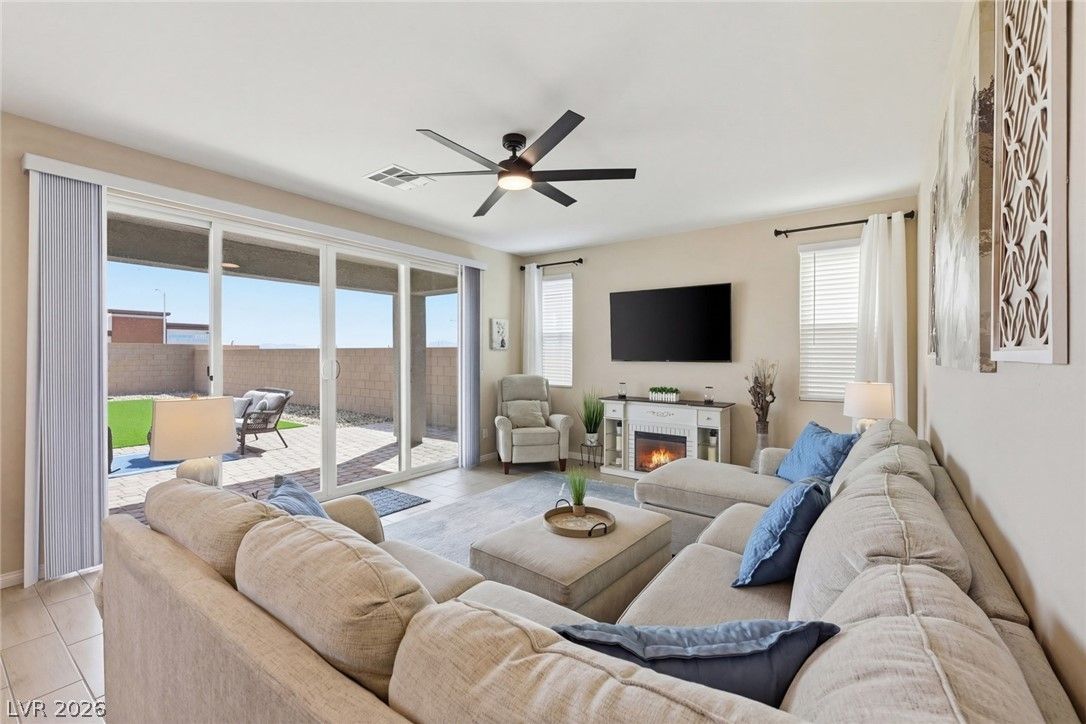 7136 Port Stephens Street — photo 2