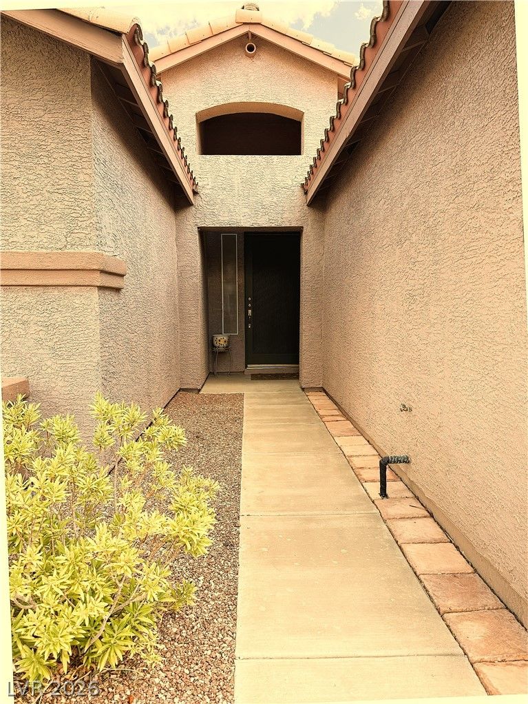 708 Leicester Street — photo 2