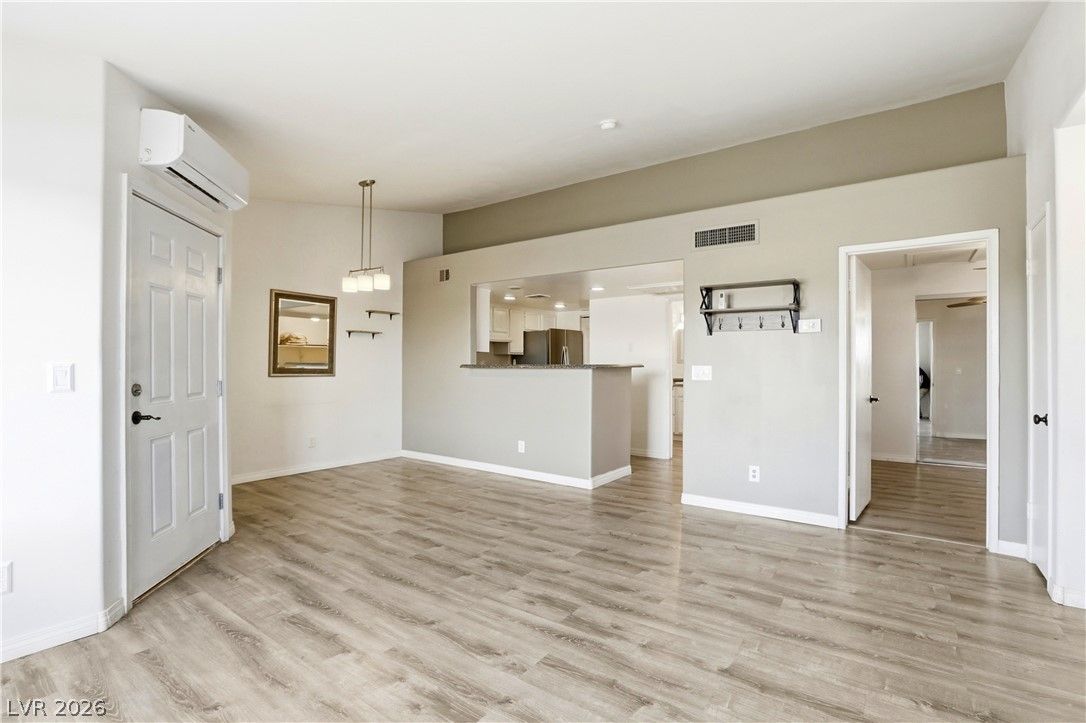 1830 North Pecos Road 249 — photo 5
