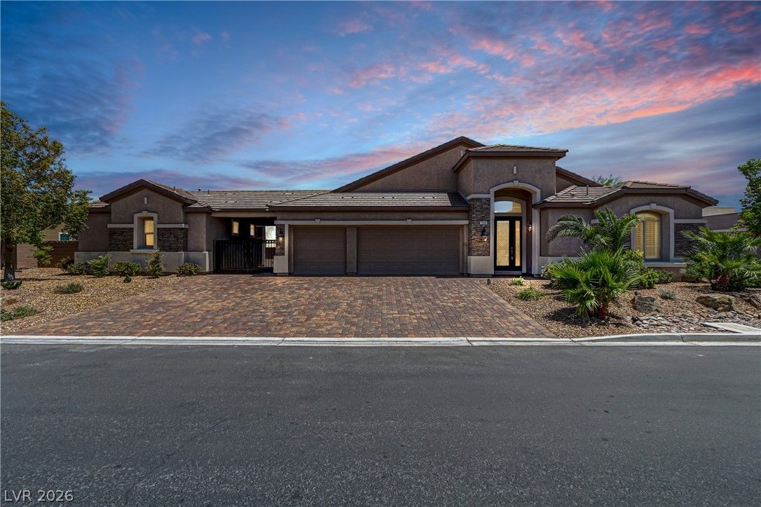 3906 Jacob Lake Circle — photo 2 of 35