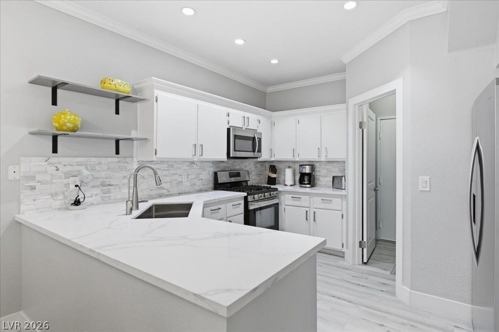 251 South Green Valley Parkway 5311 — photo 5 of 26