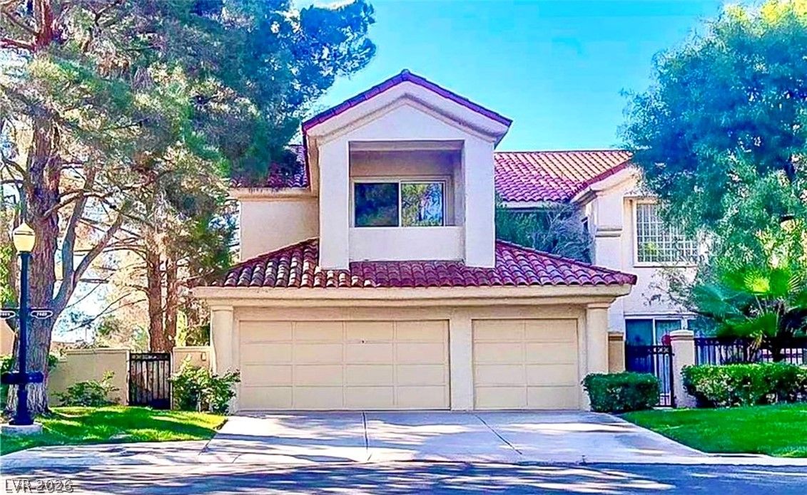 7829 Bermuda Dunes Avenue — photo 2