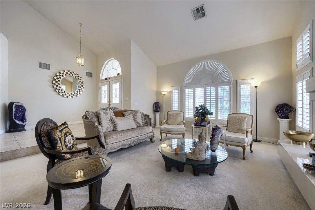 6250 Pale Pavilion Avenue — photo 4