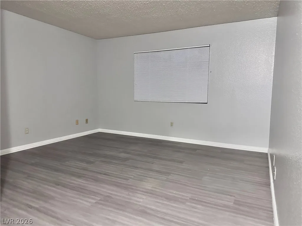8413 Dunphy Court — photo 5