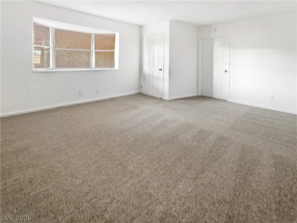 401 North Lamb Boulevard B — photo 4 of 13